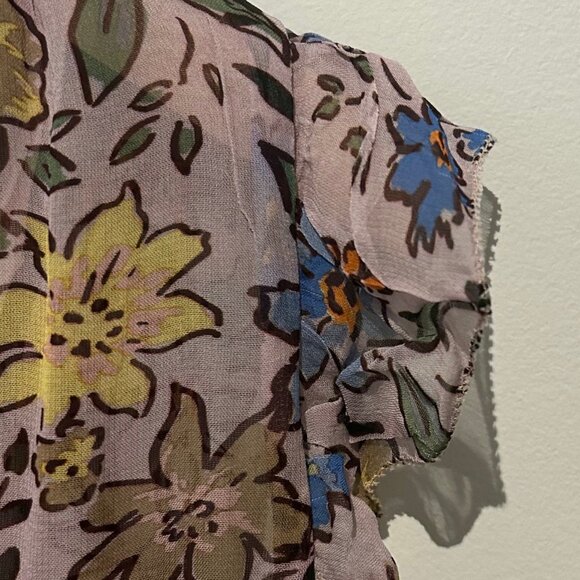 Velvet by Graham & Spencer Floral Blouse with Attached Camisole, Medium - Picture 8 of 9